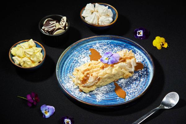 Cremşnit Fin cu Dulce de Leche